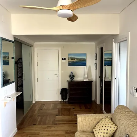 Front Line With Views マルベーリャ