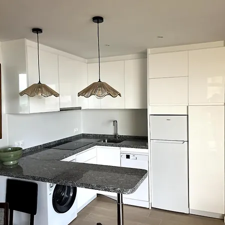Apartment Front Line With Views Marbella